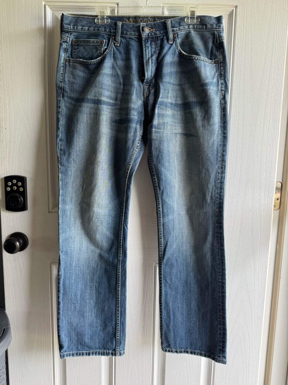 American Eagle Outfitters Men’s Blue Jeans